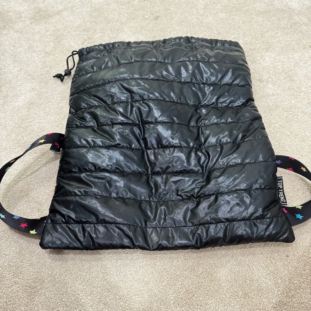 Top Trendz Black Quilted backpack Bag with Star Straps